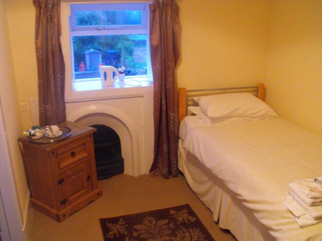 Craigdarroch Arms Hotel Dumfries Szoba fotó